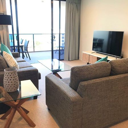 Qube Broadbeach Ocean View Apartments Gold Coast Ngoại thất bức ảnh