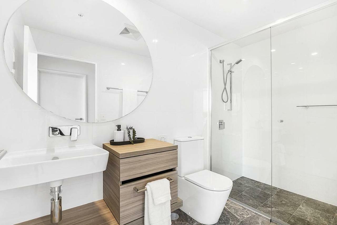 Qube Broadbeach Ocean View Apartments Gold Coast Ngoại thất bức ảnh