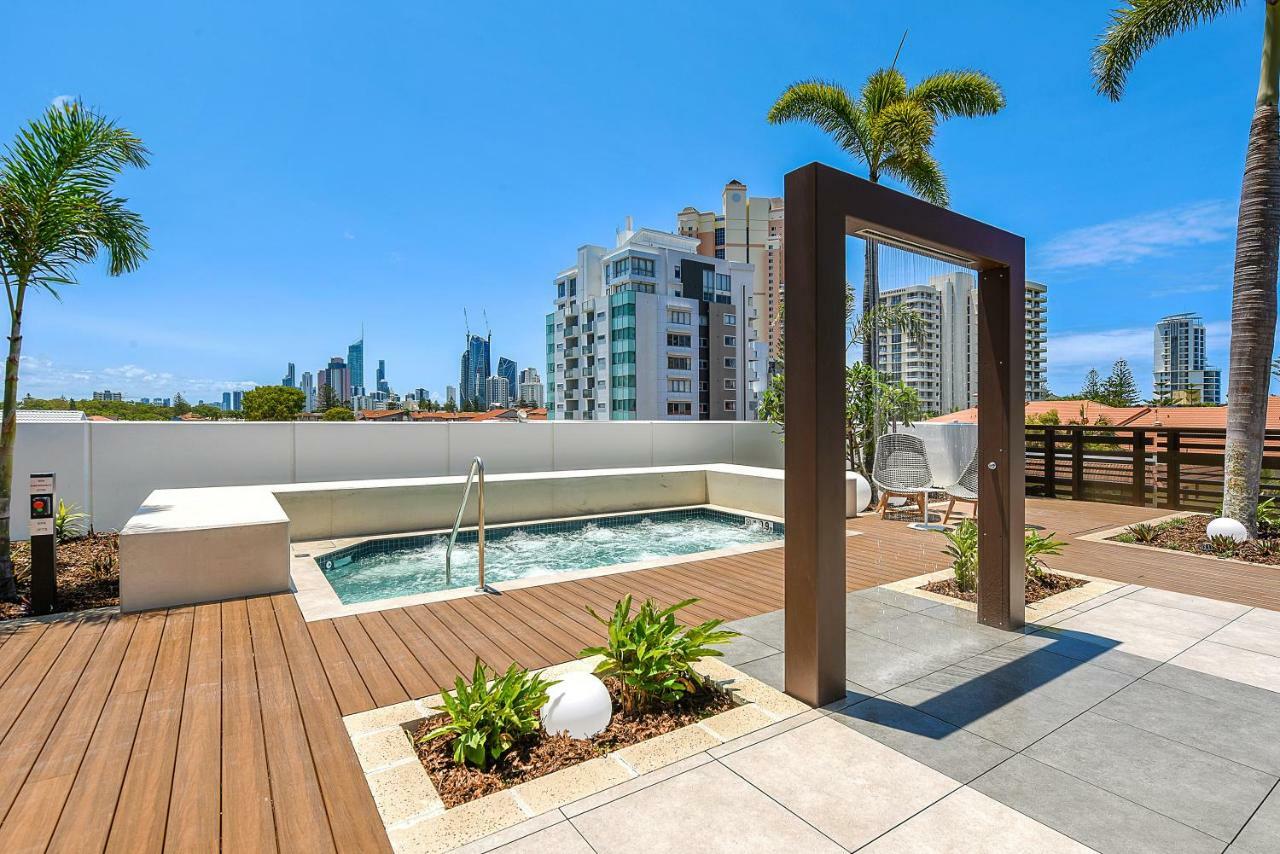 Qube Broadbeach Ocean View Apartments Gold Coast Ngoại thất bức ảnh