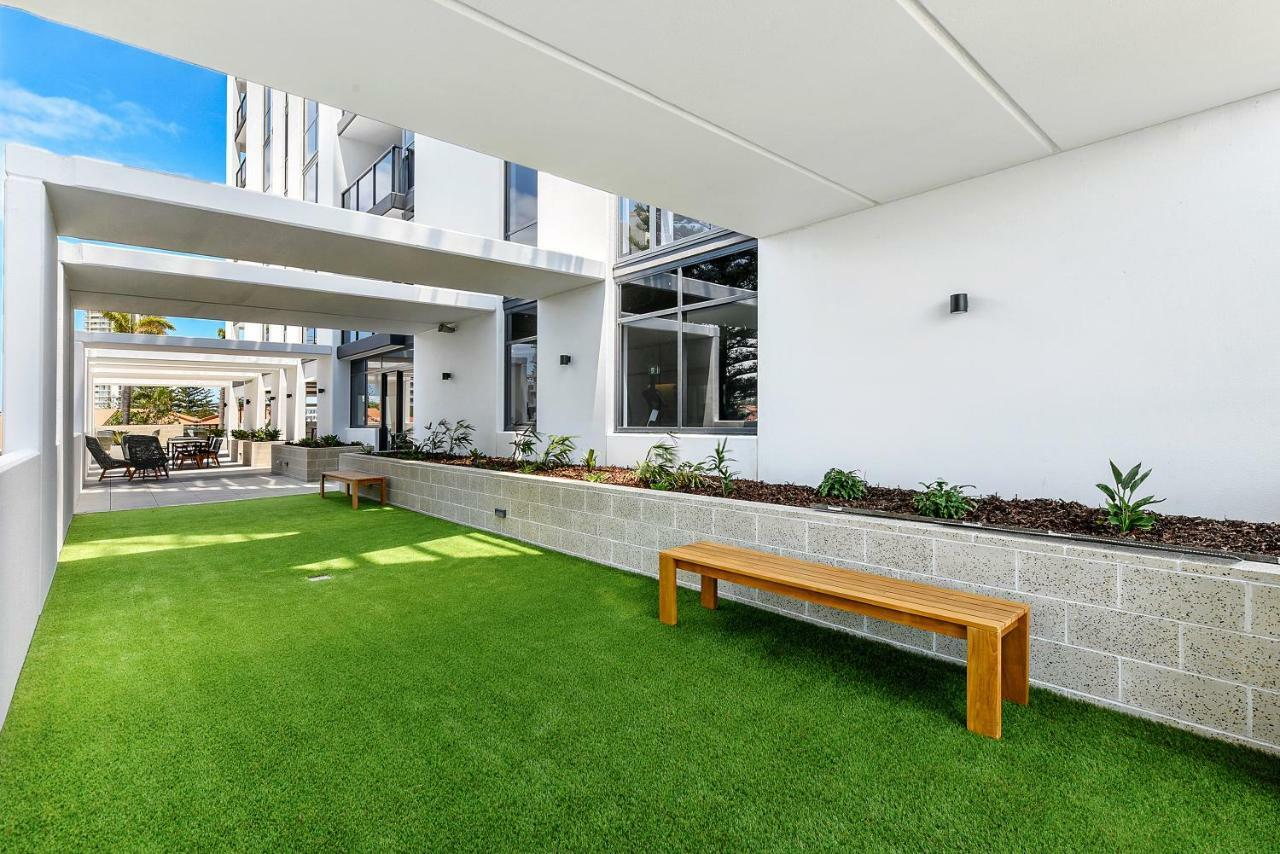 Qube Broadbeach Ocean View Apartments Gold Coast Ngoại thất bức ảnh